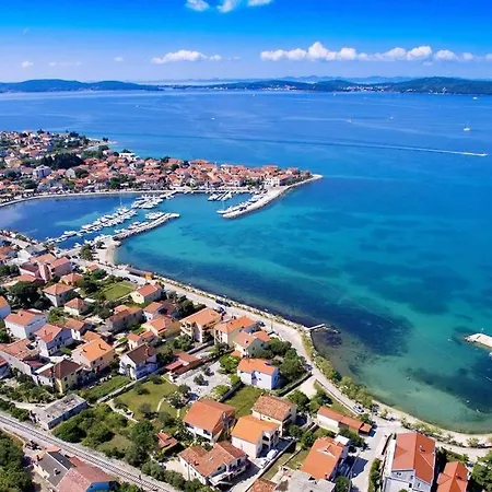 S Appartement Bibinje